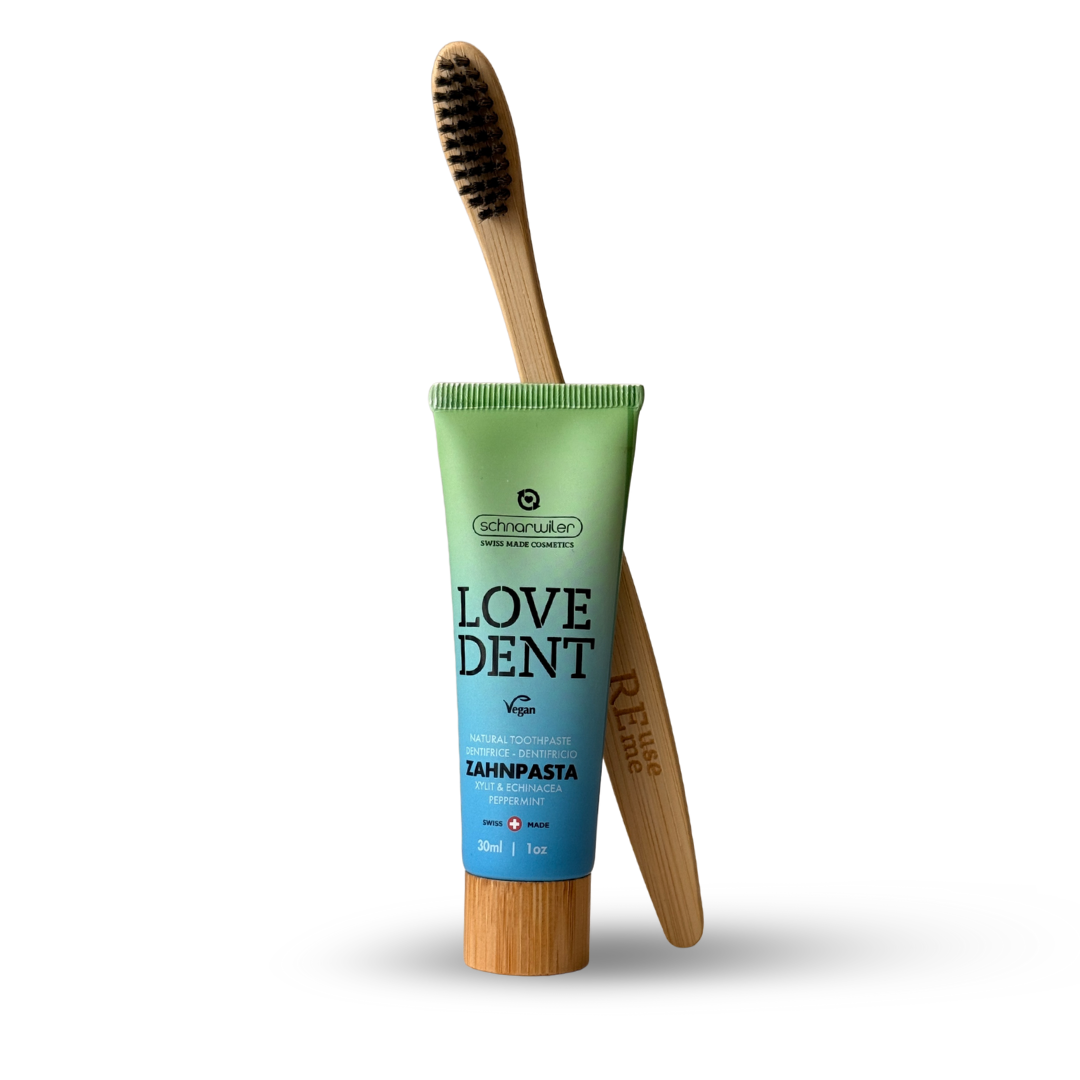 Bambus Zahnbüste und Love Dent, 30ml